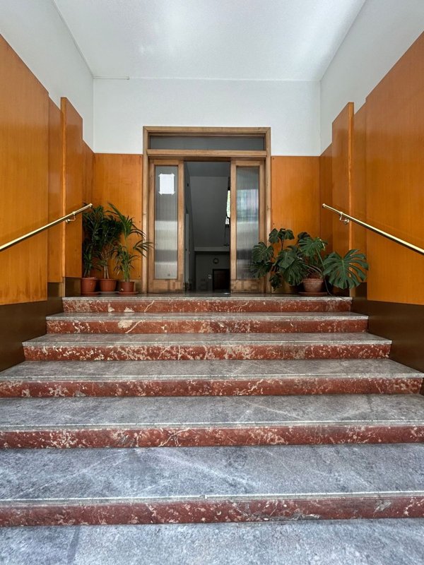 appartamento in vendita a Firenze in zona Campo di Marte