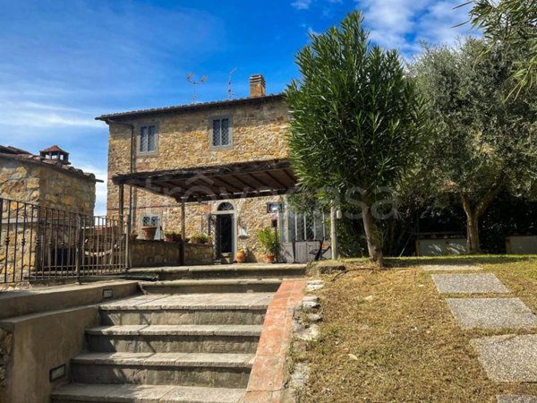 casa indipendente in vendita a Firenze in zona Bellosguardo