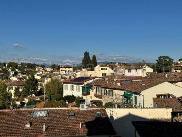 appartamento in vendita a Firenze in zona Galluzzo