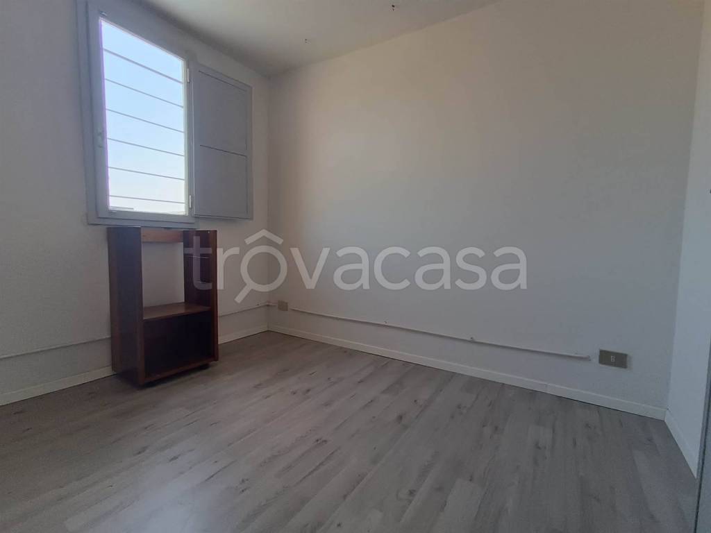 locale commerciale in vendita a Firenze in zona Novoli