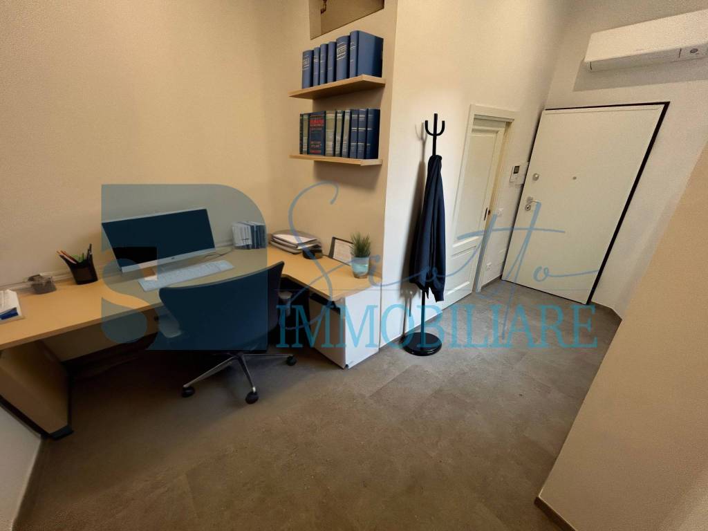 appartamento in vendita a Firenze in zona Statuto