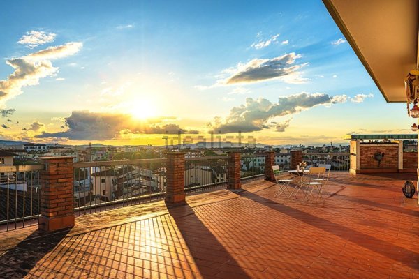 appartamento in vendita a Firenze in zona Campo di Marte