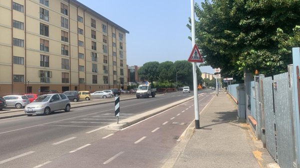 appartamento in vendita a Firenze in zona Isolotto