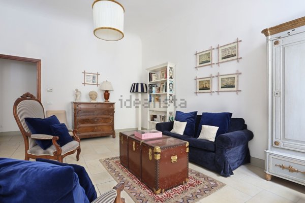 appartamento in vendita a Firenze in zona Centro Santa Maria Novella