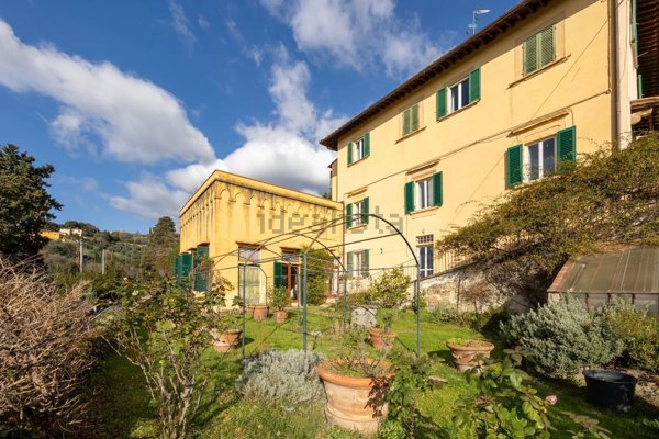 appartamento in vendita a Firenze in zona La Lastra