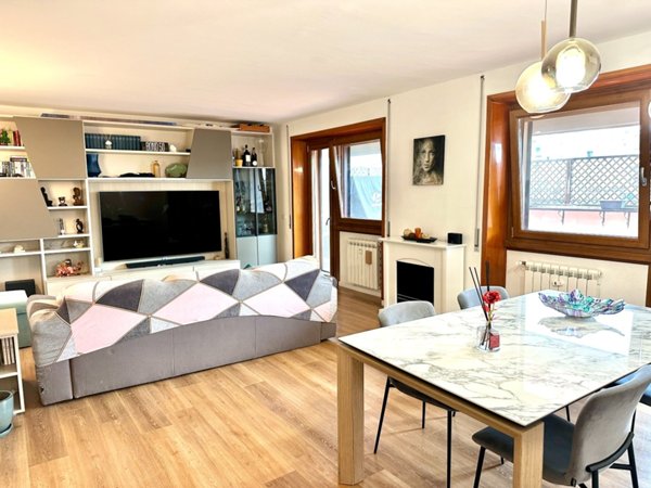 appartamento in vendita a Firenze in zona Firenze Nova