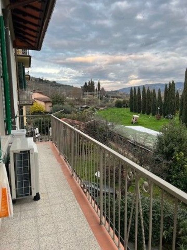 appartamento in vendita a Firenze in zona Rovezzano