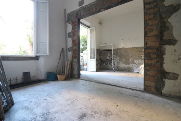 appartamento in vendita a Firenze in zona Campo di Marte