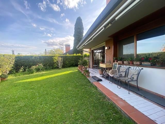 casa indipendente in vendita a Firenze in zona Bellosguardo