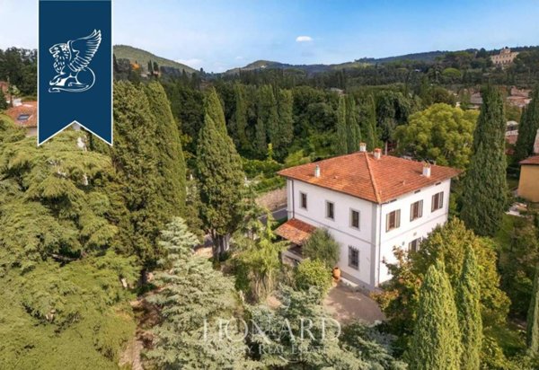 casa indipendente in vendita a Firenze in zona Coverciano