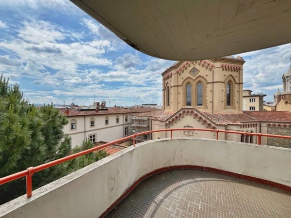 ufficio in vendita a Firenze in zona Campo di Marte