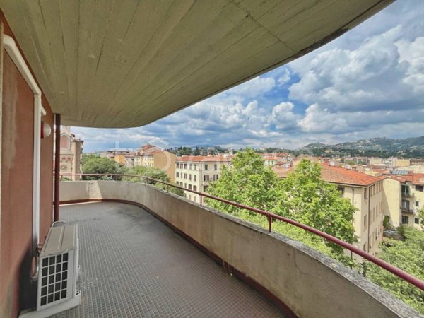 ufficio in vendita a Firenze in zona Campo di Marte