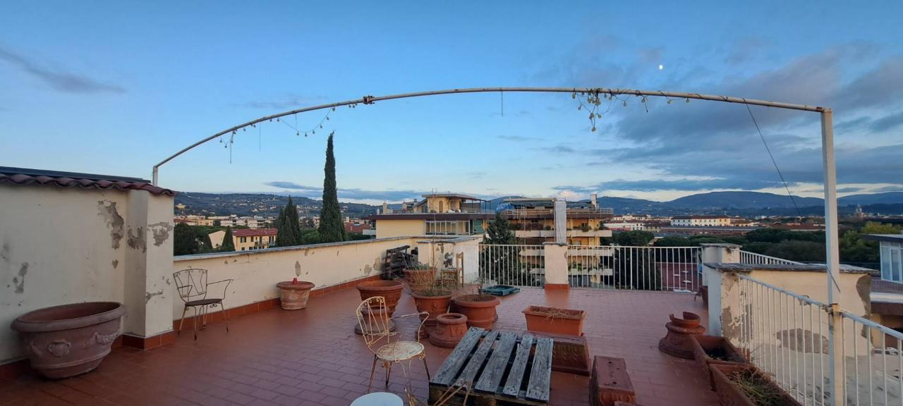 appartamento in vendita a Firenze in zona Campo di Marte