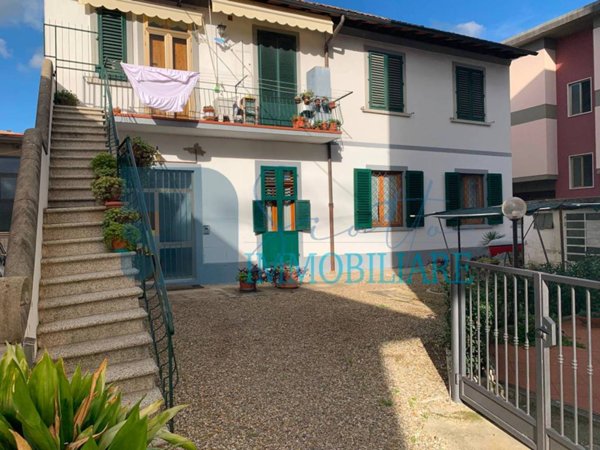 appartamento in vendita a Firenze in zona Rovezzano