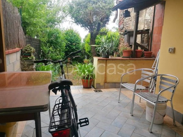 casa indipendente in vendita a Firenze in zona Firenze Nova