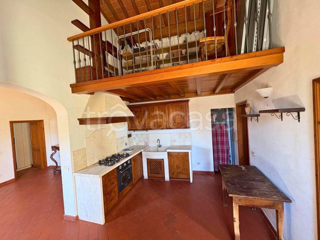 appartamento in vendita a Firenze in zona Galluzzo