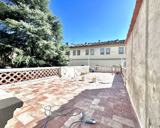 appartamento in vendita a Firenze in zona Le Cure