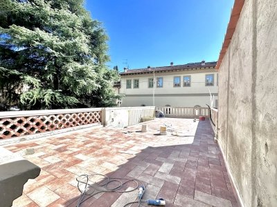 appartamento in vendita a Firenze in zona Le Cure