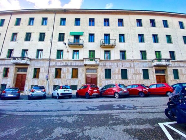 appartamento in vendita a Firenze in zona Campo di Marte