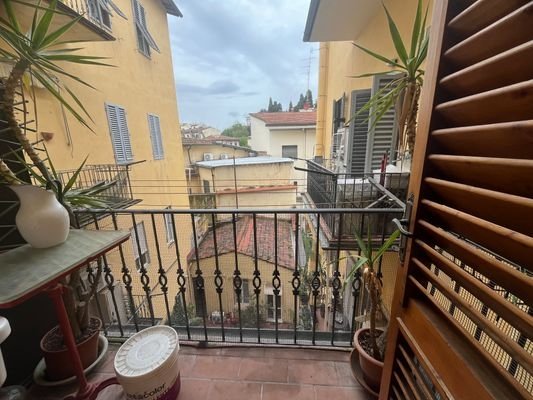 appartamento in vendita a Firenze in zona Campo di Marte