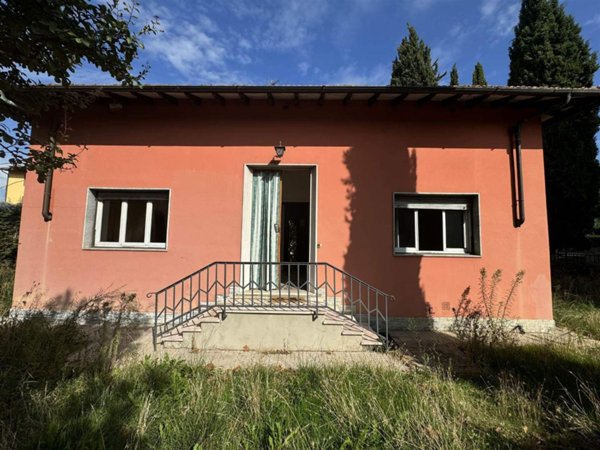 casa indipendente in vendita a Firenze in zona Brozzi