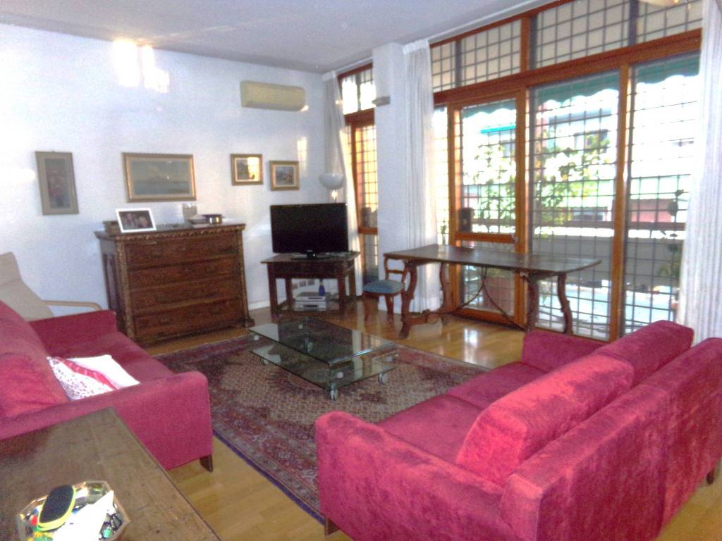 appartamento in vendita a Firenze in zona Coverciano