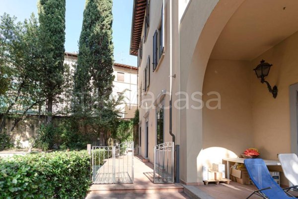 casa indipendente in vendita a Firenze in zona Campo di Marte