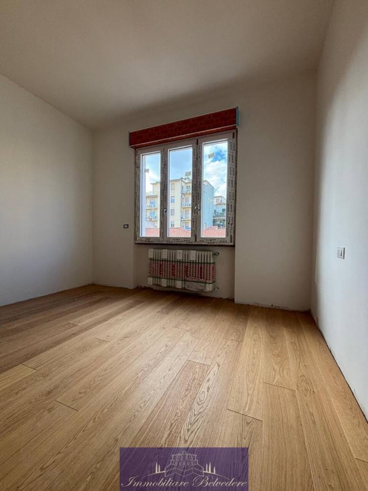 appartamento in vendita a Firenze in zona Campo di Marte