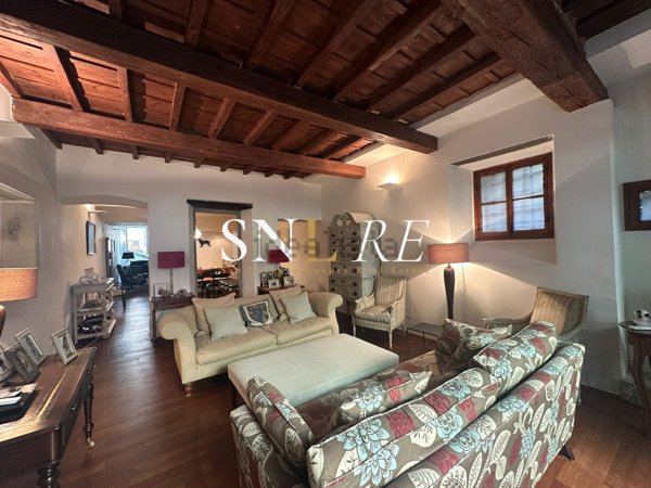 casa indipendente in vendita a Firenze in zona Centro San Frediano