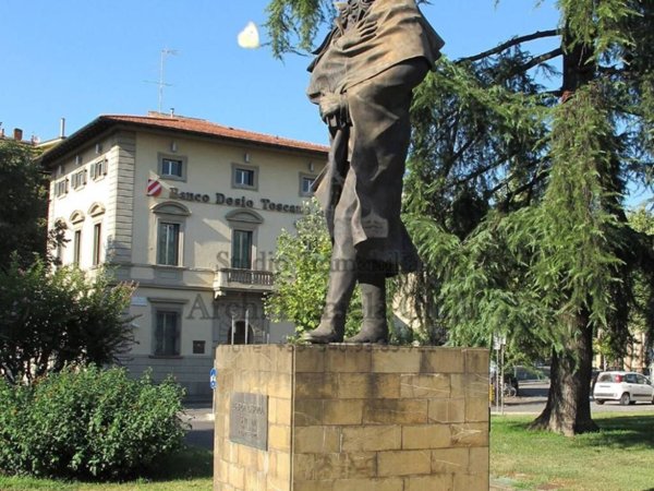 appartamento in vendita a Firenze in zona Campo di Marte