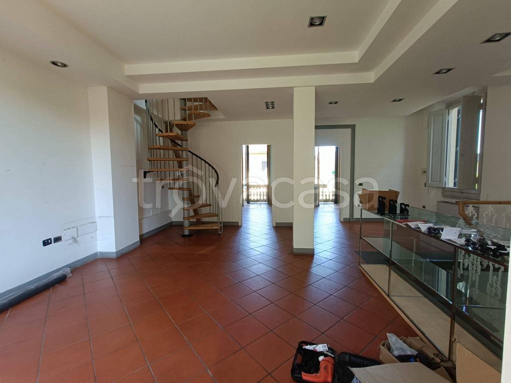 casa indipendente in vendita a Firenze in zona Galluzzo