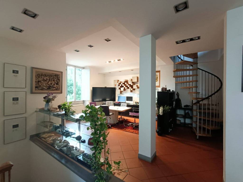 casa indipendente in vendita a Firenze in zona Galluzzo