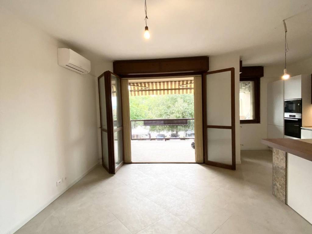 appartamento in vendita a Firenze in zona Isolotto