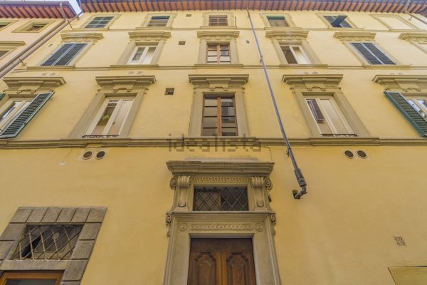 appartamento in vendita a Firenze in zona Centro Santa Croce