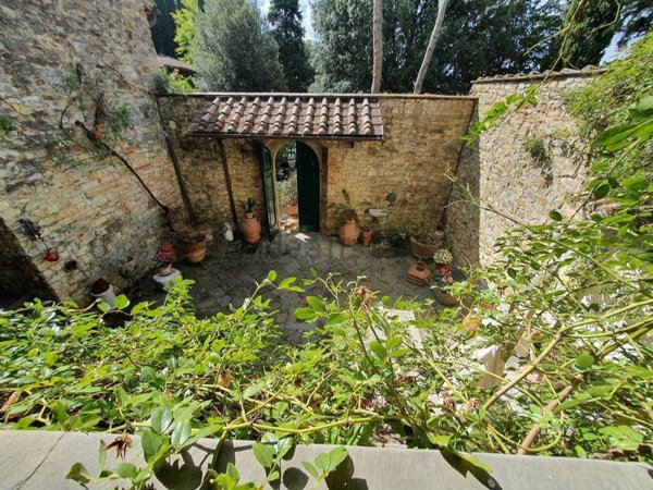 casa indipendente in vendita a Firenze in zona Galluzzo
