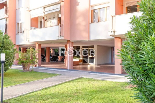 appartamento in vendita a Firenze in zona Isolotto