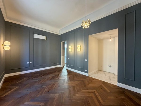 appartamento in vendita a Firenze in zona Statuto