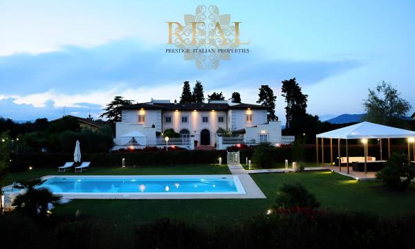 villa in vendita a Firenze in zona Bellosguardo