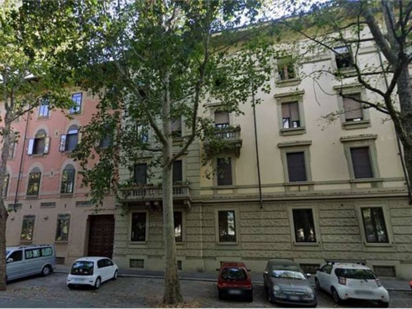 appartamento in vendita a Firenze in zona Campo di Marte