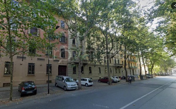 appartamento in vendita a Firenze in zona Campo di Marte