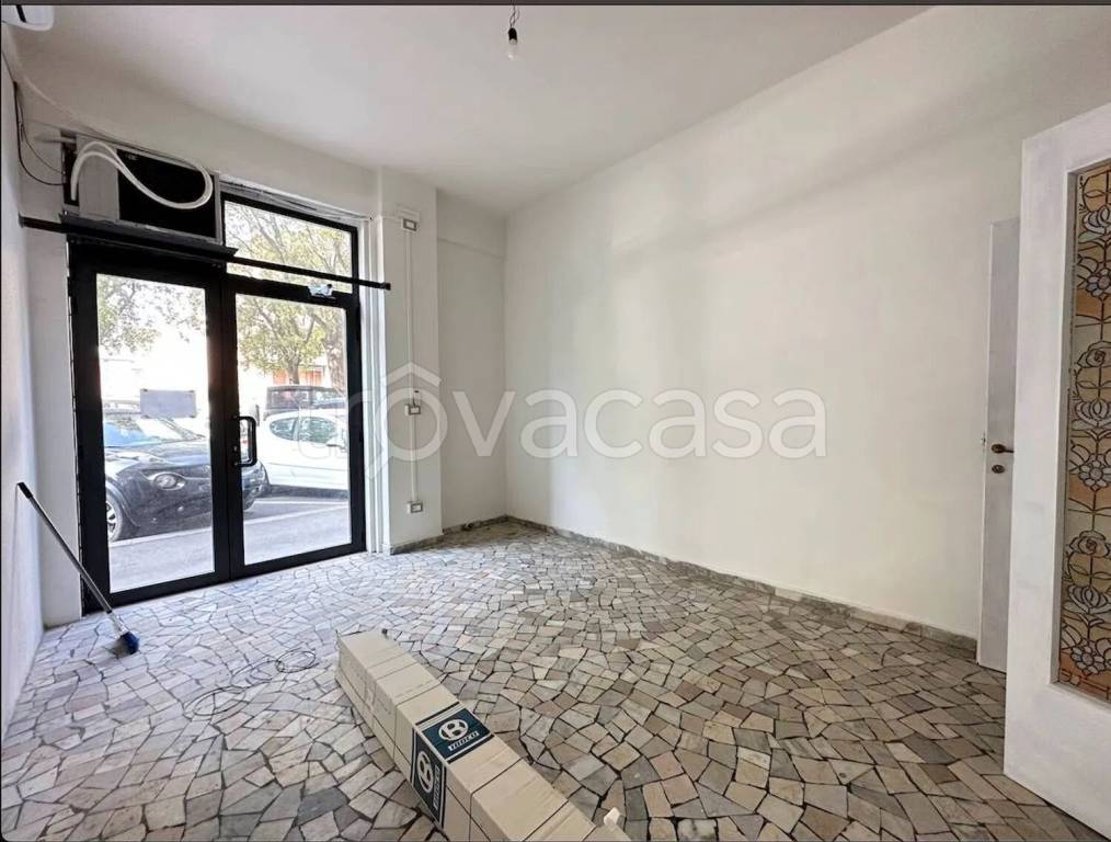 negozio in vendita a Firenze in zona Firenze Nova