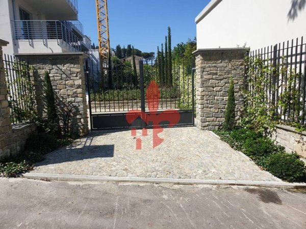 casa indipendente in vendita a Firenze in zona Bellosguardo