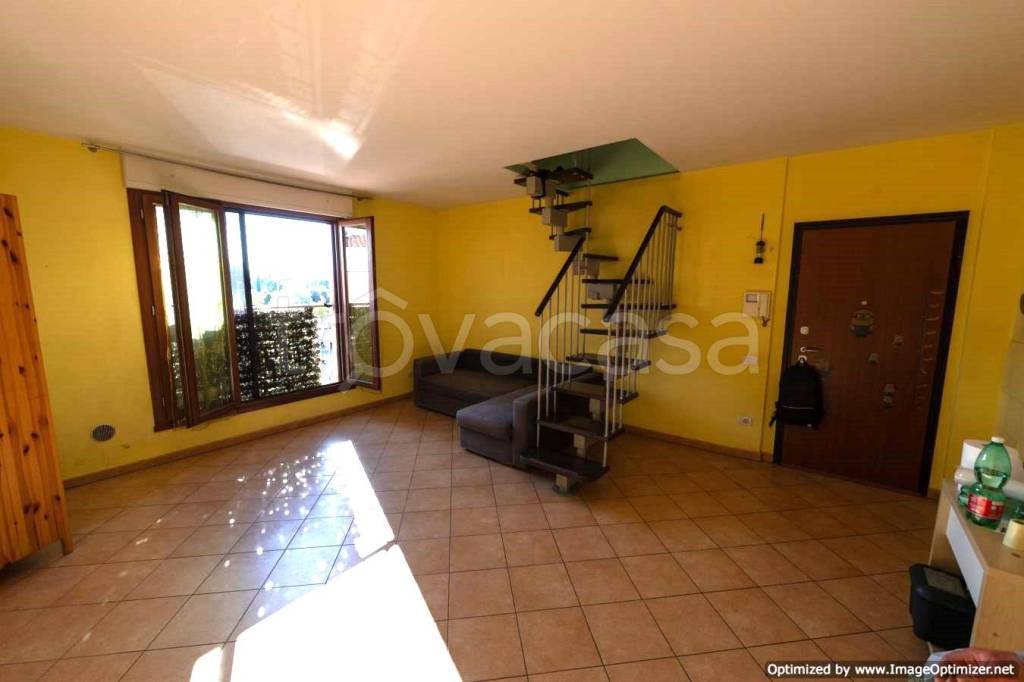 appartamento in vendita a Firenze in zona Firenze Nova