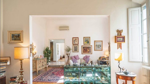 appartamento in vendita a Firenze in zona Centro Duomo