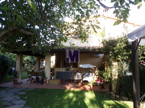 casa indipendente in vendita a Firenze in zona Bellosguardo