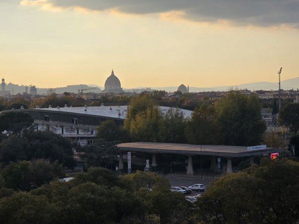 appartamento in vendita a Firenze in zona Campo di Marte