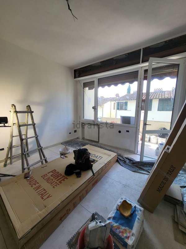 appartamento in vendita a Firenze in zona Varlungo