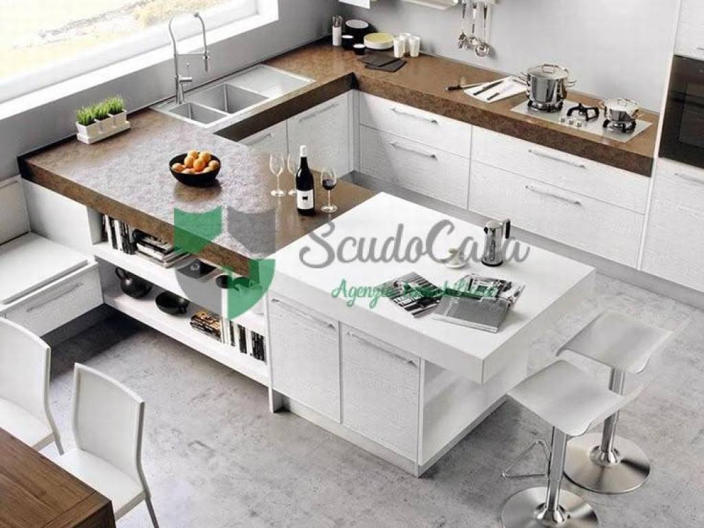 appartamento in vendita a Firenze in zona Campo di Marte