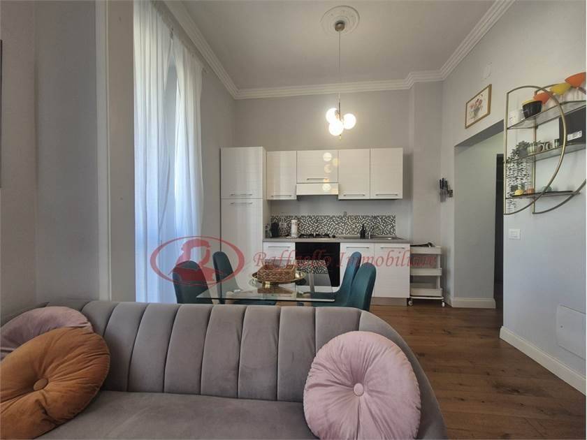appartamento in vendita a Firenze in zona Centro Santa Maria Novella