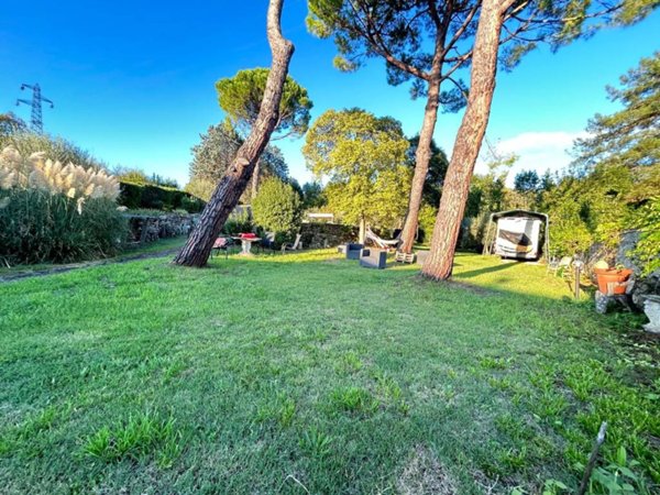 casa indipendente in vendita a Firenze in zona Bellosguardo